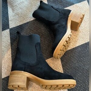 Corkys Footwear Women's Goodness Gracious 2.75" Heeled Boot Sz. 7